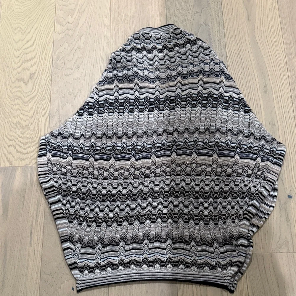 Missoni Knit Poncho - Picture 5 of 6